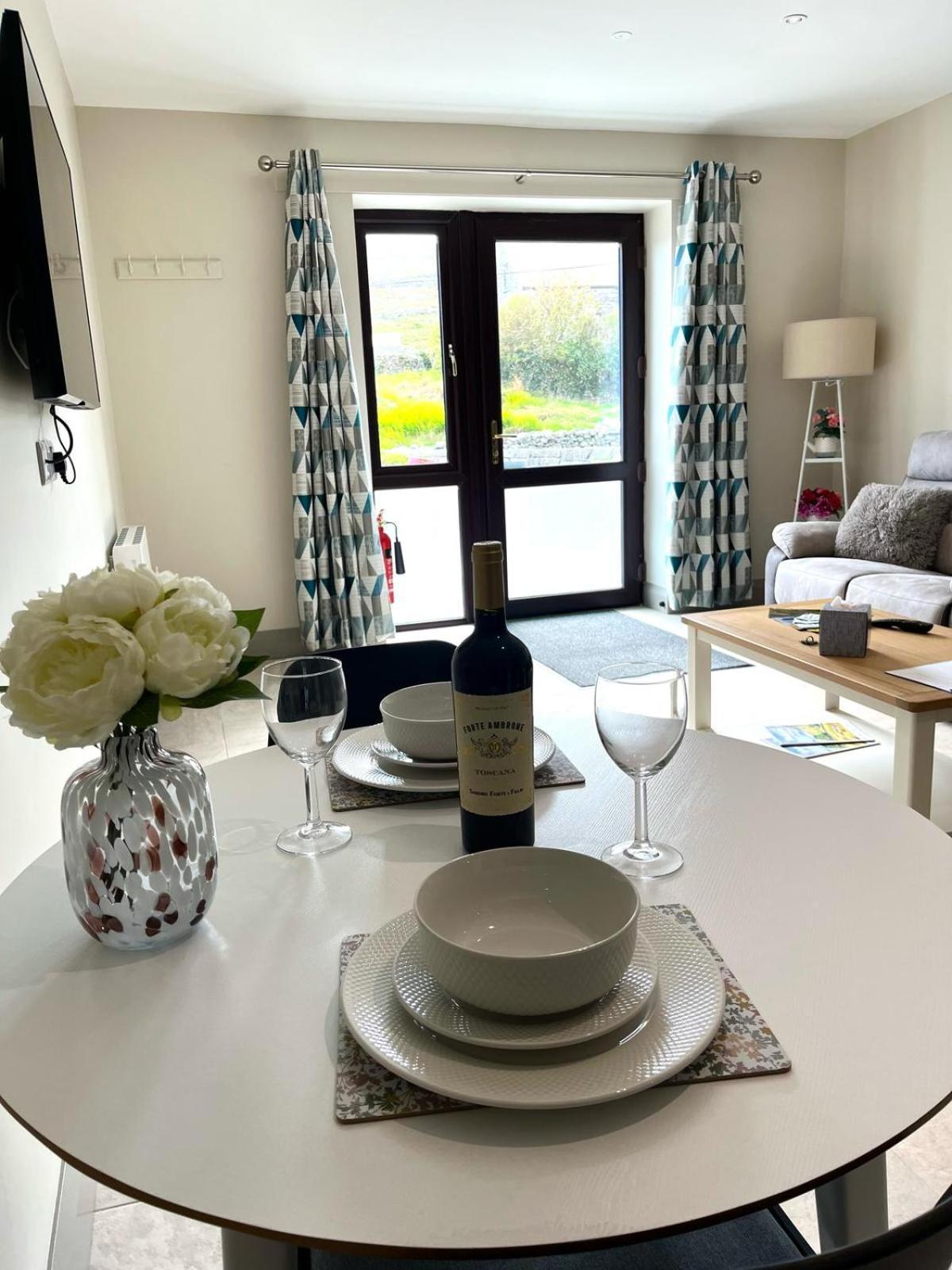 Tigh Fitz Apartments - Inis Mor, Aran Island